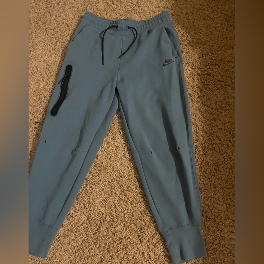 Nike Tech Sweatpants